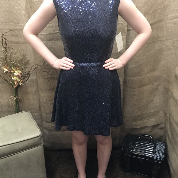 TOBI Vina Matte Sequin Dress - Picture 5 of 5
